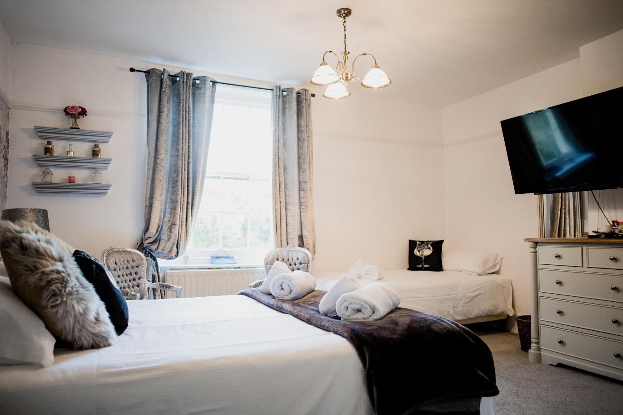 The Grove Ferry Inn Chislet Экстерьер фото